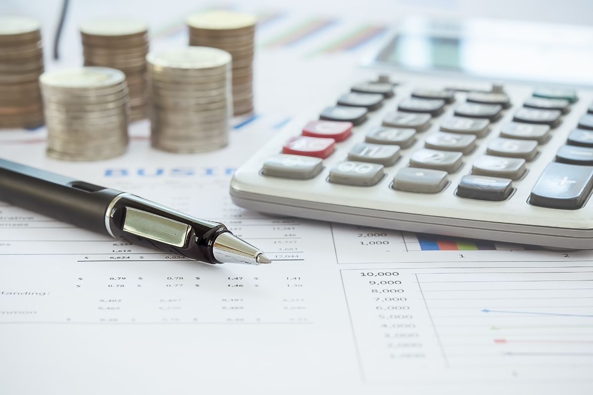 Obliczanie korzyści finansowych